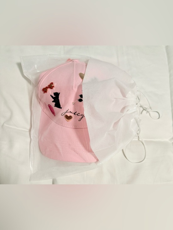 Juicy Couture Hat Women’s one size with adjustable back in dust bag! ?NWT